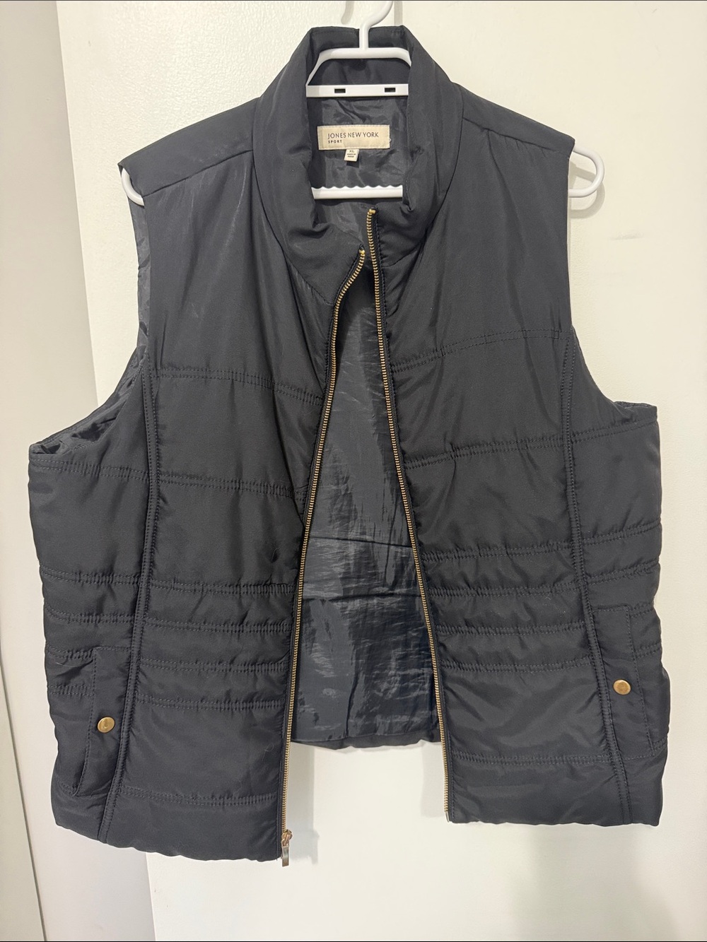Jones New York Sport Black Jacket with Cream Label